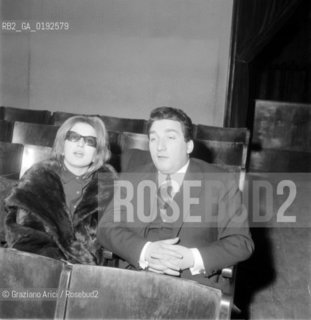 CANZONISSIMA : THE POP SINGERS MINA AND TONY DALLARA  - VICENZA - 196? - © ARCHIVIO Graziano Arici/Rosebud2  / MUSICA POP ROCK / SHOW / CANTANTE