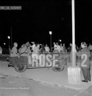 CASINO WORKERS ON STRIKE - VENICE - 1961 - ©  ARCHIVIO Graziano Arici/Rosebud2 / SCIOPERO DEI LAVORATORI DEL CASINO DEL LIDO DI VENEZIA