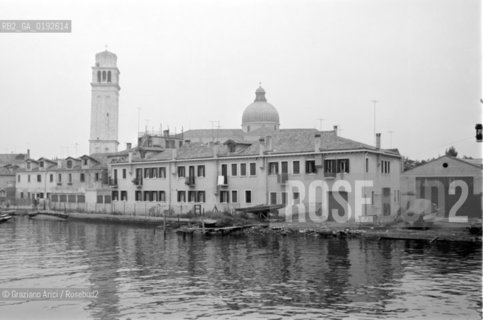 NEW BUILDING IN S.PIETRO DI CASTELLO  - VENICE - 196? © ARCHIVIO Graziano Arici/Rosebud2  / ARCHITETTURA MODERNA /