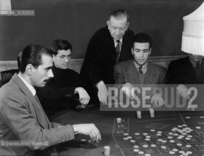 SCHOOL OF CROUPIERS AT VENICE CASINO - 195? - © ARCHIVIO Graziano Arici/Rosebud2  / SCUOLA DEI CROUPIERS AL CASINO  DI VENEZIA