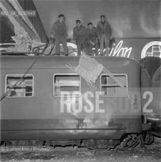 RAILWAY DISASTER IN VENICE STATION - 196? © ARCHIVIO Graziano Arici/Rosebud2  / DISASTRO FERROVIARIO DEL TRENO UDINE-VENEZIA