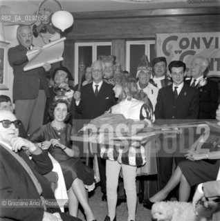 PARTY AT THE PHILATELIC CLUB VENICE - 1961 - VENICE - © ARCHIVIO Graziano Arici/Rosebud2  / FESTA AL CIRCOLO FILATELICO