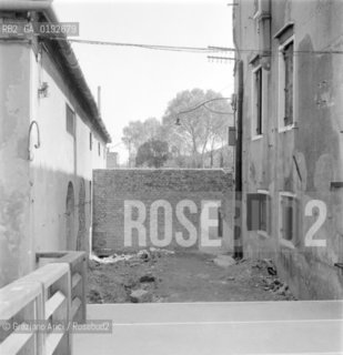 NEW BUILDINGS IN THE SACCA FISOLA  IN VENICE - 1966 - ©Graziano Arici/Rosebud2 / GIUDECCA