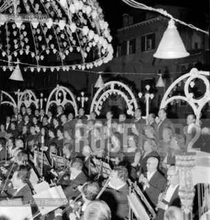 THE FRESCO NOTTURNO IN CANAL GRANDE  - VENICE - 196? © ARCHIVIO Graziano Arici/Rosebud2  / FESTA / BARCA