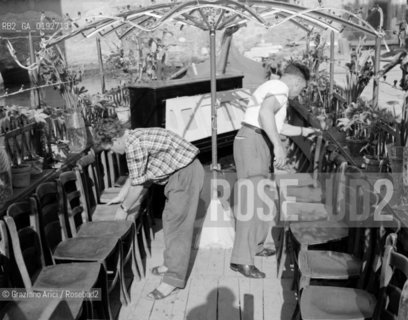 THE FRESCO NOTTURNO IN CANAL GRANDE  - VENICE - 196? © ARCHIVIO Graziano Arici/Rosebud2  / FESTA / BARCA