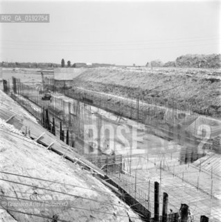 IDROVIA VENEZIA-PADOVA  - 195? -  © ARCHIVIO Graziano Arici/Rosebud2  / CANALE / CANTIERE