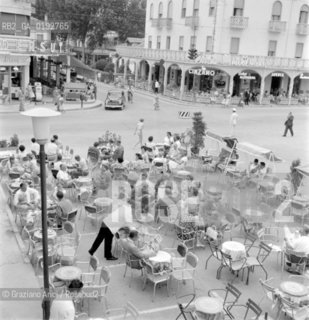 JESOLO LIDO BEACH (VENICE) - 196?© ARCHIVIO Graziano Arici/Rosebud2  / SPIAGGIA
