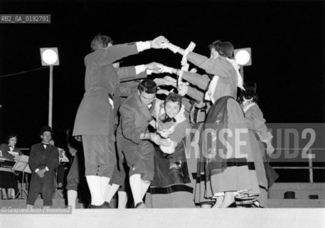 THE FESTA DELLE LUCI IN LIDO (VENICE) - 1958 © ARCHIVIO Graziano Arici/Rosebud2  / FESTA