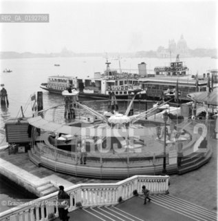 THE LUNA PARK AT RIVA DEGLI SCHIAVONI  - VENICE - 196? © ARCHIVIO Graziano Arici/Rosebud2  / GIOSTRA