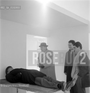 PROJECT BY LE CORBUSIER FOR THE NEW HOSPITAL IN VENICE : THE ART HISTORIAN  GIUSEPPE MAZZARIOL - 196? - © ARCHIVIO Graziano Arici/Rosebud2  / CANNAREGIO / S.GIOBBE / MACELLO / OSPEDALE / ARCHITETTURA / STORICO DELLARTE