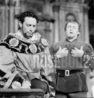TEATRO LA FENICE : OTELLO - THE OPERA SINGERS MARIO DEL MONACO AND TITO GOBBI - PALAZZO DUCALE - VENICE - 1960 - © ARCHIVIO Graziano Arici/Rosebud2  / OPERA LIRICA / CANTANTE LIRICO