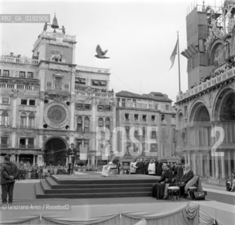 THE MAYOR LONGO WITH THE POPE PAOLO VI IN VENICE - 1972 - © ARCHIVIO Graziano Arici/Rosebud2  / RELIGIONE / CARDINALE PATRIARCA / PAPA / SINDACO / PIAZZA SAN MARCO