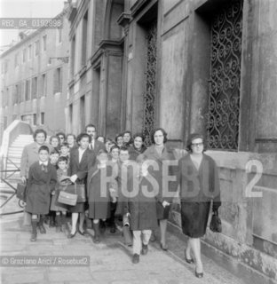 SCHOOLBOYS IN VENICE (SCUOLA ELEMENTARE DIEDO)- 196? - © ARCHIVIO Graziano Arici/Rosebud2  / SCUOLA / STUDENTE