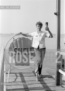 A GASOLINE PUMP IN LIDO (VENICE) - 196? © ARCHIVIO Graziano Arici/Rosebud2  / DISTRIBUTORE DI BENZINA