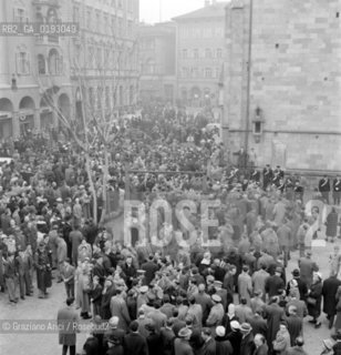 ALTO ADIGE (SUDTIROL ) QUESTION: MANIFESTAZIONI ANTI-ITALIANE  - BOLZANO - 195? - © ARCHIVIO Graziano Arici/Rosebud2  / PROBLEMA ALTOATESINO / DIMOSTRAZIONI / SCONTRI