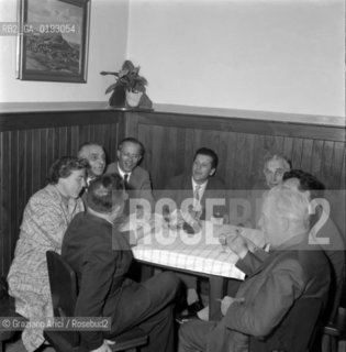 ALTO ADIGE (SUDTIROL ) QUESTION - BOLZANO - 195? - © ARCHIVIO Graziano Arici/Rosebud2  / PROBLEMA ALTOATESINO / DR. PIETRO BRUGGER, ASSESSORE PROV. AGRICOLTURA, DR. IVO PERATHONER SEGRETARIO GENERALE SUDTIROLER VOLKSPARTEI, DR. ALFONSO BENEDIKTER, ASSESSORE REGIONALE PER GLI AFFARI GENERALI / POLITICA