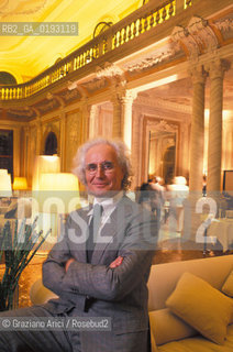 LINDUSTRIALE LUCIANO  BENETTON ALLINTERNO DELLHOTEL MONACO A VENEZIA © 2002 Graziano Arici/Rosebud2 / ECONOMIA IMPRENDITORE