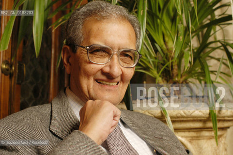LECONOMISTA E PREMIO NOBEL PER LECONOMIA AMARTYA KUMAR SEN  © 2003 Graziano Arici/Rosebud2
