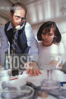 Nome:.HEIMAT 2 - CRONACA DI UNA GIOVINEZZA (DIE ZWEITE HEIMAT - CRONIK EINER JUGEND).Descrizione:.MOVIE PICTURE / DRAMMATICO - dir. EDGAR REITZ .Credit:.Graziano Arici/Rosebud2 Costo:.A.Nazione:.GERMANIA.Cittˆ:.MONACO.Data:.1992