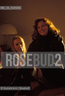 Caption: Nome:.HEIMAT 2 - CRONACA DI UNA GIOVINEZZA (DIE ZWEITE HEIMAT - CRONIK EINER JUGEND).Descrizione:.MOVIE PICTURE / DRAMMATICO - dir. EDGAR REITZ / KAROLIN FINK E NOEMI STEUER.Credit:.Graziano Arici/Rosebud2 Costo:.A.Nazione:.GERMANIA.Cittˆ:.MONACO.Data:.1992