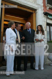 VENEZIA 24/05/03 - IL PRINCIPE VITTORIO EMANUELE DI SAVOIA E LA MOGLIE MARINA DORIA IN VISITA A VENEZIA CON LIMPRENDITORE FRANCESCO CALTAGIRONE E LA MOGLIE RITA ©Graziano Arici/Rosebud2 / NOBILTA