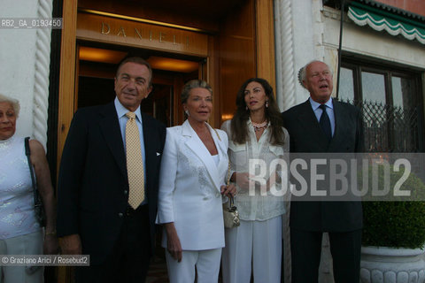 VENEZIA 24/05/03 - IL PRINCIPE VITTORIO EMANUELE DI SAVOIA E LA MOGLIE MARINA DORIA IN VISITA A VENEZIA CON LIMPRENDITORE FRANCESCO CALTAGIRONE E LA MOGLIE RITA ©Graziano Arici/Rosebud2 / NOBILTA