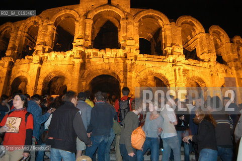 ( FRANCIA  )  PROVENCE-ALPES-COTE DAZUR ARLES : FERIA DI PASQUA ARENE © 2003 Graziano Arici/Rosebud2 / GEO BALLO