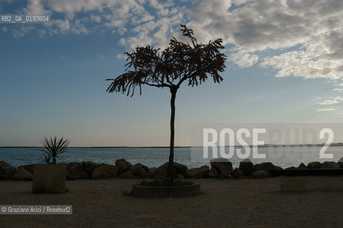 ( FRANCIA  )  PROVENCE-ALPES-COTE DAZUR ROUSSILLON  : CAVA DI OCRA © 1999 Graziano Arici/Rosebud2 / GEO ROSSO