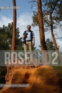 ( FRANCIA  )  PROVENCE-ALPES-COTE DAZUR ROUSSILLON  : CAVA DI OCRA © 1999 Graziano Arici/Rosebud2 / GEO ROSSO PAOLO TRE FOTOGRAFO