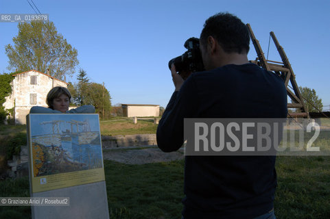 ( FRANCIA  )  PROVENCE-ALPES-COTE DAZUR ARLES : PONTE LEVATOIO DI VAN GOGH © 2003 Graziano Arici/Rosebud2 / GEO PITTURA ARTE CAMILLA MORANDI E PAOLO TRE FOTOGRAFO