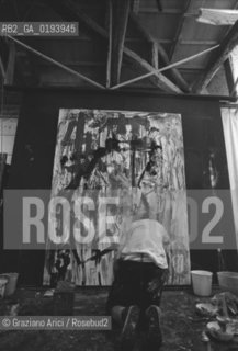 IL PITTORE EMILIO VEDOVA NEL SUO STUDIO - VENEZIA - 1979 - ©Graziano Arici/Rosebud2 / ARTE