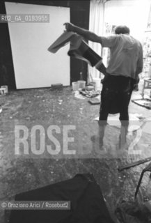 IL PITTORE EMILIO VEDOVA NEL SUO STUDIO - VENEZIA - 1979 - ©Graziano Arici/Rosebud2 / ARTE