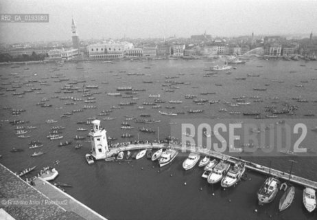 REGATA  VOGALONGA   - VENEZIA - 1979 - ©Graziano Arici/Rosebud2 / BARCA / SPORT