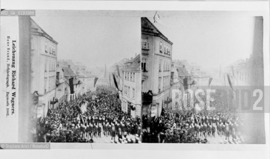 CORTEO FUNEBRE DEL COMPOSITORE TEDESCO RICHARD WAGNER ( 1813 - 1883 ) BAYREUTH © 1983 ARCHIVIO Graziano Arici/Rosebud2 / MUSICA CLASSICA /  ./ La cessione dei diritti si intende per quanto di nostra competenza; non comprende invece le eventuali spese relative a diritti che potranno essere richiesti dagli Enti cui appartengono le opere riprese. Tali costi, ove neccessari, e lÕespletamento di qualsivoglia pratica di richiesta permessi sono esclusivamente  a  carico del committente. .