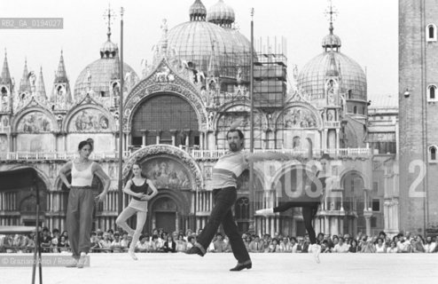 IL BALLERINO E COREOGRAFO MAURICE BEJART  - VENEZIA - 1979 - ©Graziano Arici/Rosebud2 / TEATRO / BALLETTO / DANZA / PIAZZA SAN MARCO