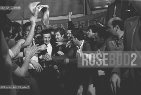 IL POLITICO ENRICO BERLINGUER SEGRETARIO DEL PARTITO COMUNISTA ITALIANO (PCI) 1972-84 / PETROLCHIMICO , PORTO MARGHERA - VENEZIA - 1980 - ©Graziano Arici/Rosebud2 / POLITICA.