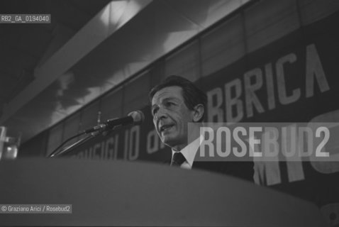 IL POLITICO ENRICO BERLINGUER SEGRETARIO DEL PARTITO COMUNISTA ITALIANO (PCI) 1972-84 / PETROLCHIMICO , PORTO MARGHERA - VENEZIA - 1980 - ©Graziano Arici/Rosebud2 / POLITICA / COMIZIO.