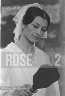 LA BALLERINA CARLA FRACCI A VENEZIA - 1981 - ©Graziano Arici/Rosebud2 / TEATRO  / BALLETTO / BALLERINO / SPECCHIO