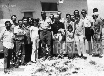 MUSICA CLASSICA ELETTRONICA COMPOSITORE CONTEMPORANEO/ LUIGI NONO A CUBA / 196? / ARCHIVIO Graziano Arici/Rosebud2 / La cessione dei diritti si intende per quanto di nostra competenza; non comprende invece le eventuali spese relative a diritti che potranno essere richiesti dalla FONDAZIONE LUIGI NONO cui appartengono le opere riprese. Tali costi, ove neccessari, e lÕespletamento di qualsivoglia pratica di richiesta permessi sono esclusivamente  a  carico del committente. .