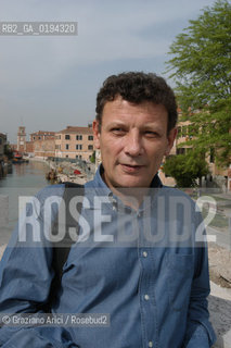 LO STORICO DELLARCHITETTURA FRANCESCO DAL CO A VENEZIA  - © 2003  Graziano Arici/Rosebud2 -  ARCHITETTURA / ARCHITETTO