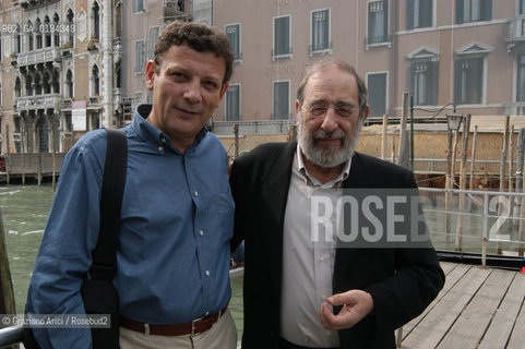 LO STORICO DELLARCHITETTURA FRANCESCO DAL CO CON LARCHITETTO ALVARO SIZA VIEIRA - © 2003  Graziano Arici/Rosebud2 -  ARCHITETTURA / ARCHITETTO