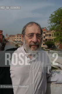 LARCHITETTO ALVARO SIZA VIEIRA - © 2003  Graziano Arici/Rosebud2 -  ARCHITETTURA / ARCHITETTO