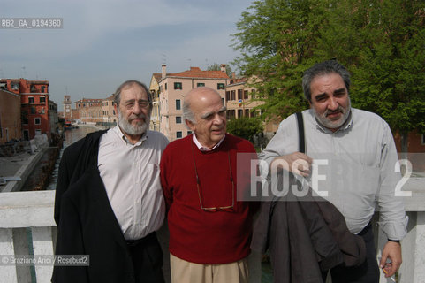 LARCHITETTO FERNANDO LOUIS CARDOSO MENESES DE TAVARES E TAVORA CON GLI ARCHITETTI ALVARO SIZA VIERA E EDUARDO SOUTO DE MOURA A VENEZIA IN OCCASIONE DEL CONFERIMENTO DELLE LAUREA AD ONOREM - © 2003  Graziano Arici/Rosebud2 -  ARCHITETTURA / ARCHITETTO
