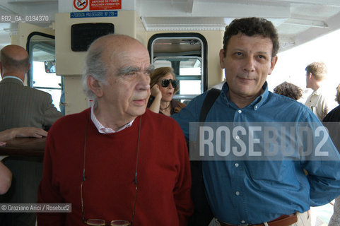 LARCHITETTO FERNANDO LOUIS CARDOSO MENESES DE TAVARES E TAVORA CON LO STORICO DELLARCHITETTURA FRANCESCO DAL CO A VENEZIA IN OCCASIONE DEL CONFERIMENTO DELLE LAUREA AD ONOREM - © 2003  Graziano Arici/Rosebud2 -  ARCHITETTURA / ARCHITETTO