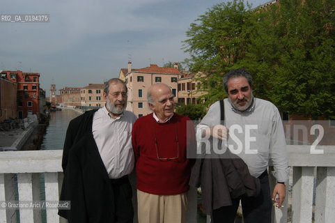 LARCHITETTO FERNANDO LOUIS CARDOSO MENESES DE TAVARES E TAVORA CON GLI ARCHITETTI ALVARO SIZA VIERA E EDUARDO SOUTO DE MOURA A VENEZIA IN OCCASIONE DEL CONFERIMENTO DELLE LAUREA AD ONOREM - © 2003   Graziano Arici/Rosebud2 -  ARCHITETTURA / ARCHITETTO