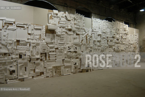 50¡ ESPOSIZIONE INTERNAZIONALE DARTE LA BIENNALE DI VENEZIA : ALLESTIMENTO DI YONA FRIEDMAN - ©Graziano Arici/Rosebud2