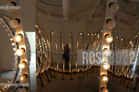 50¡ ESPOSIZIONE INTERNAZIONALE DARTE LA BIENNALE DI VENEZIA : ALLESTIMENTO CARSTEN HOELLER - ©Graziano Arici/Rosebud2