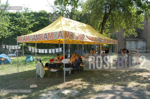 50¡ ESPOSIZIONE INTERNAZIONALE DARTE LA BIENNALE DI VENEZIA :  ARSENALE INSTALLAZIONE NELLA SEZIONE UTOPIA STATION - ©Graziano Arici/Rosebud2