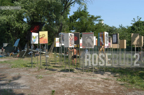 50¡ ESPOSIZIONE INTERNAZIONALE DARTE LA BIENNALE DI VENEZIA :  ARSENALE INSTALLAZIONE NELLA SEZIONE UTOPIA STATION - ©Graziano Arici/Rosebud2