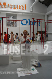 50¡ ESPOSIZIONE INTERNAZIONALE DARTE LA BIENNALE DI VENEZIA - GIARDINI - PADIGLIONE ITALIA -   © 2003 Graziano Arici/Rosebud2